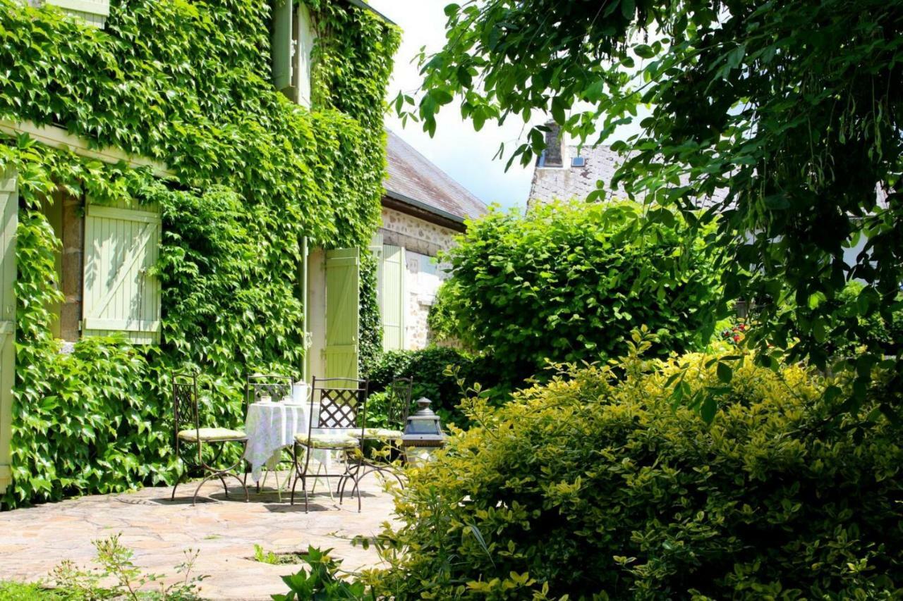 Bed and Breakfast Chez Claire Chamborand Exteriér fotografie